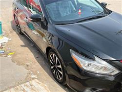 نيسان ألتيما